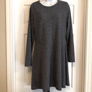 Gap long sleeve heather navy dress, large